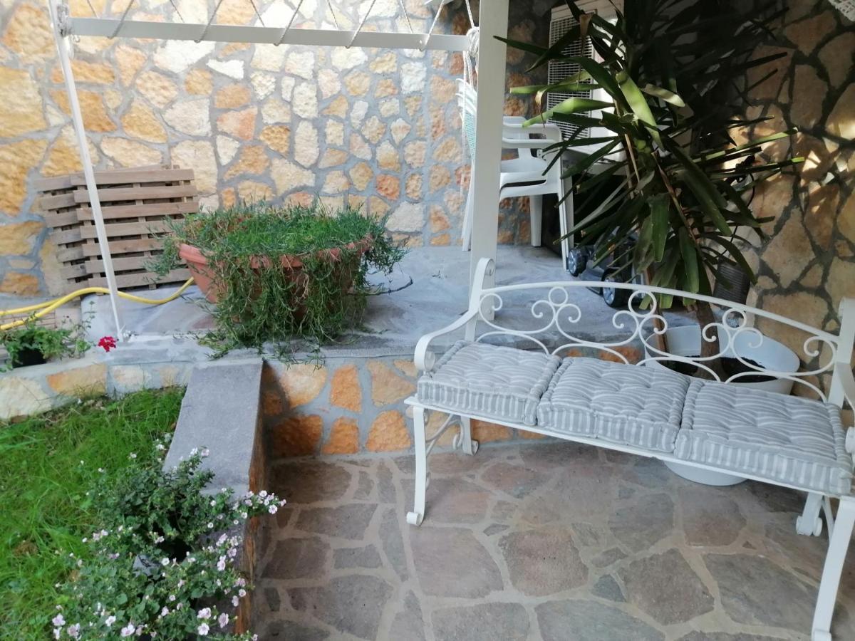 Casa In Collina "La Farfalla" Riparbella Exteriér fotografie
